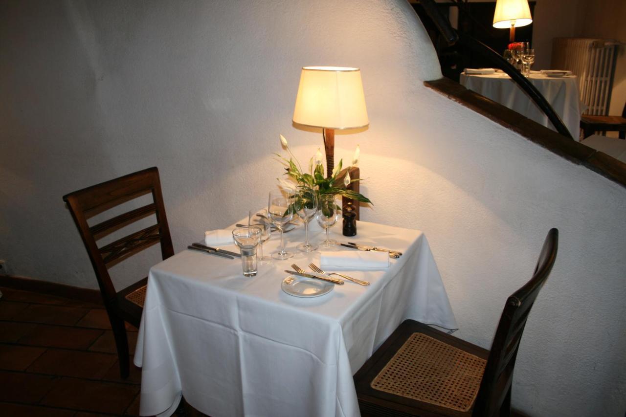 Hotel-Restaurant Le Moulin De La Camandoule Фаянс Экстерьер фото